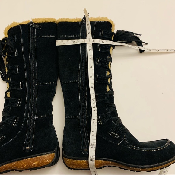 Timberland black suede tall winter lined boots size 6M - Picture 8 of 9